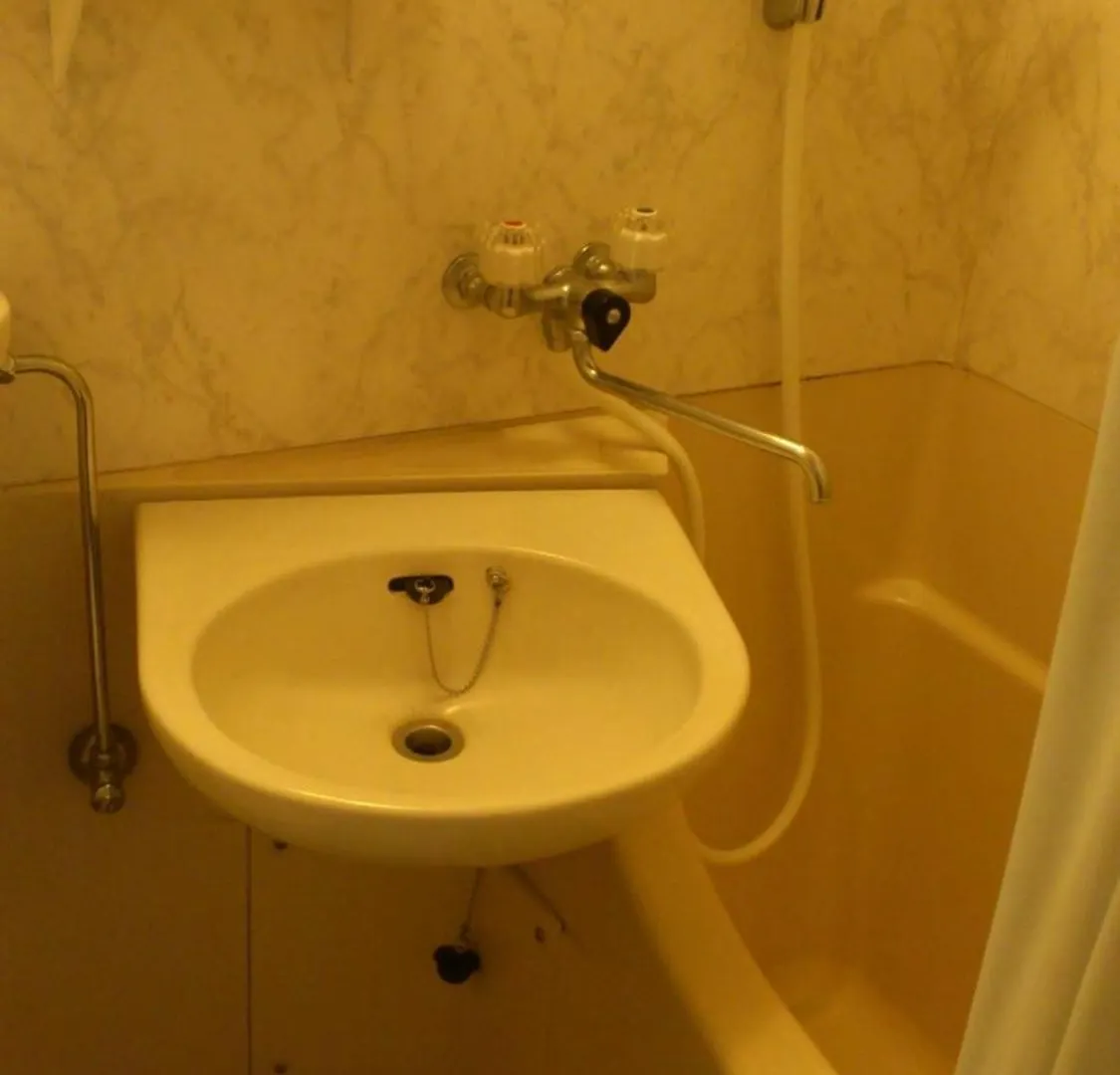 Business Hotel Motonakano Tomakomai